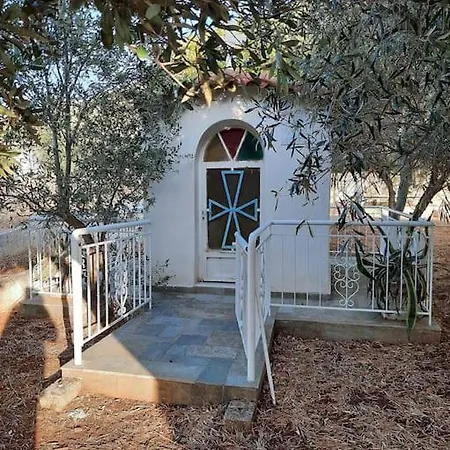 White In Olive Trees And Seaview To Panagia Ferienhaus Almiropótamos