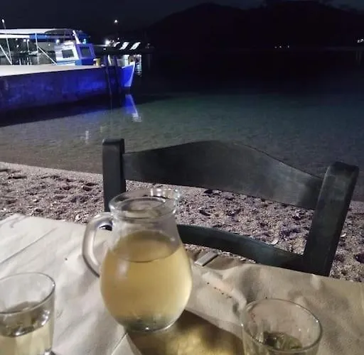 White In Olive Trees And Seaview To Panagia Holiday home *